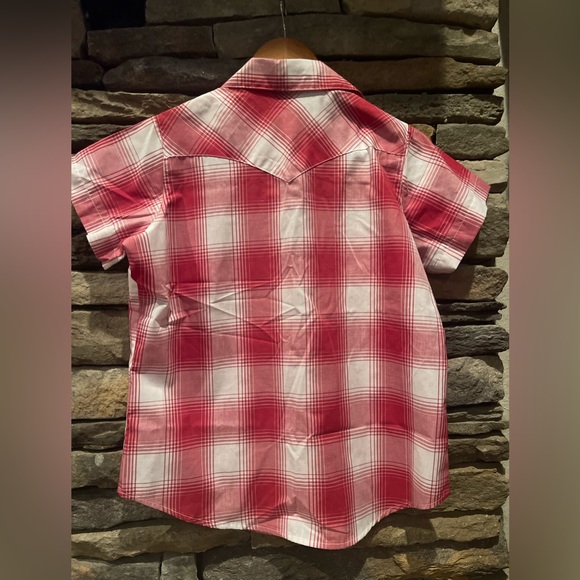 Wrangler plaid button up - Picture 3 of 3